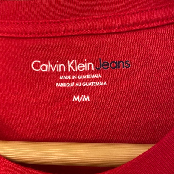 Calvin Klein Jeans Crop Top - Picture 5 of 6